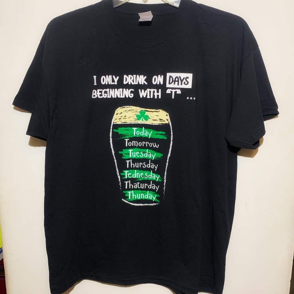Men’s Novelty Tee. Irish Drinking. ☘️ NIP